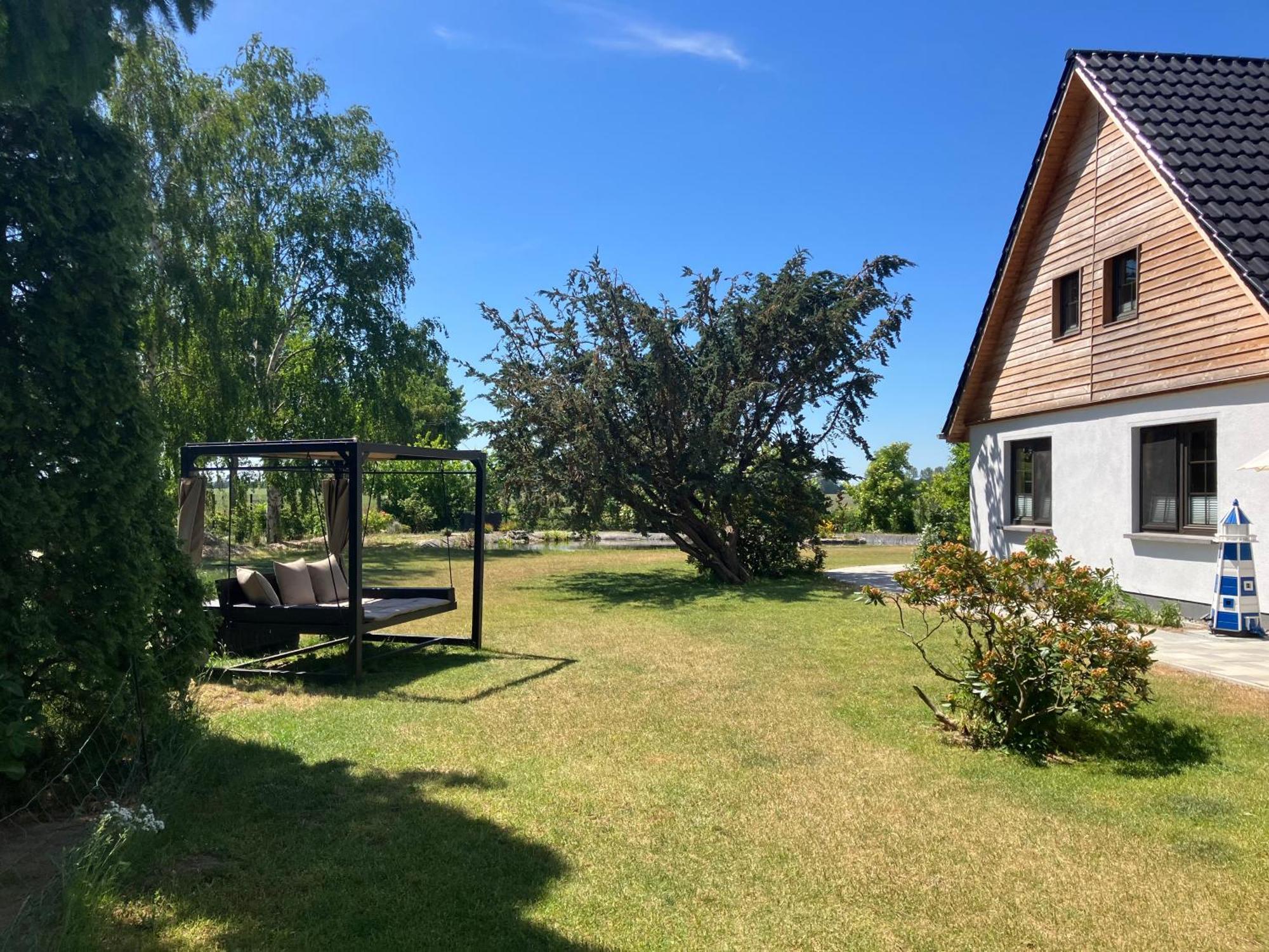 Grosse 4 Sterne Ferienwohnung Beim Boddenstrand Sundhagen-Niederhof Luaran gambar